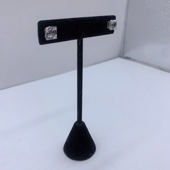 14K White Gold Square Stud Cubic Zirconia Stones Earrings - Picture 2 of 5